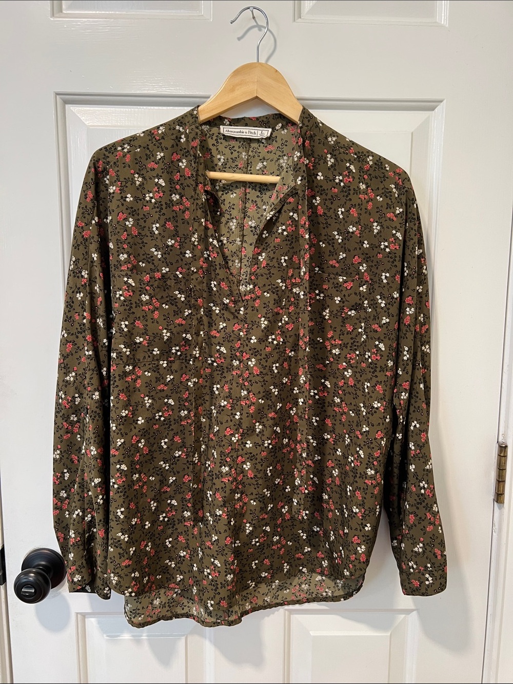 Abercrombie & Fitch Olive Green Floral Top with Pink and White Accents